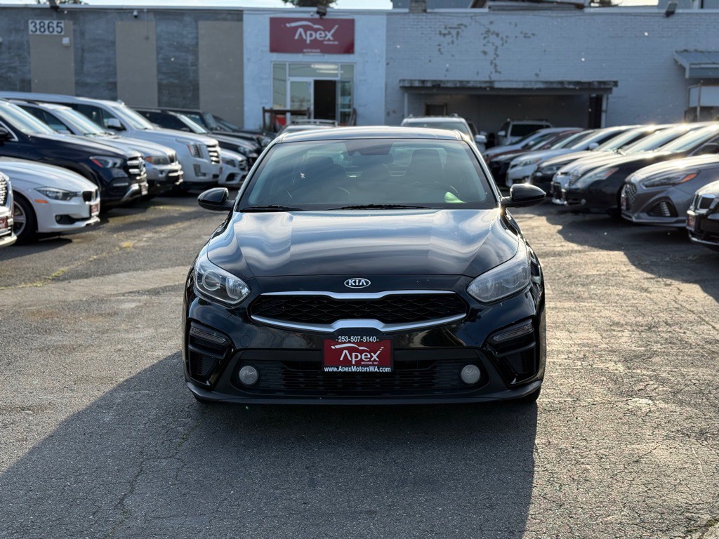 2021 Kia Forte Image 3