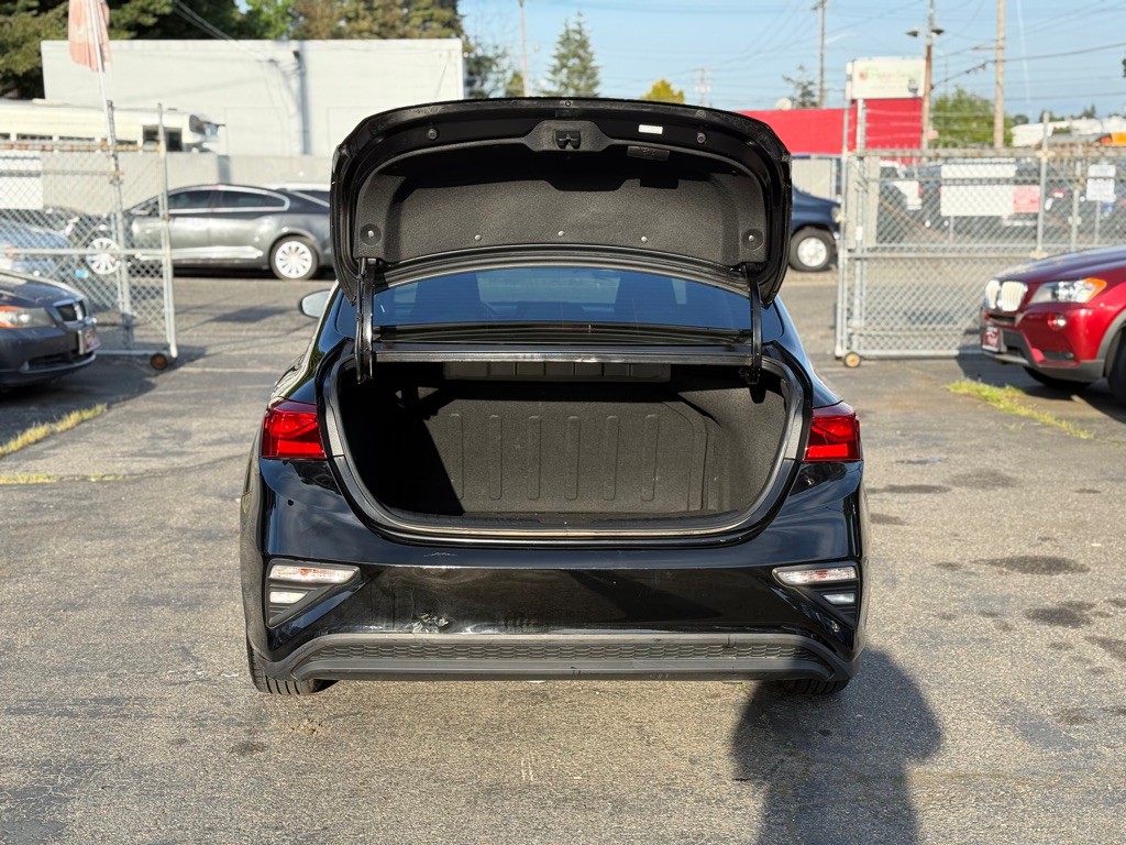 2021 Kia Forte Image 7