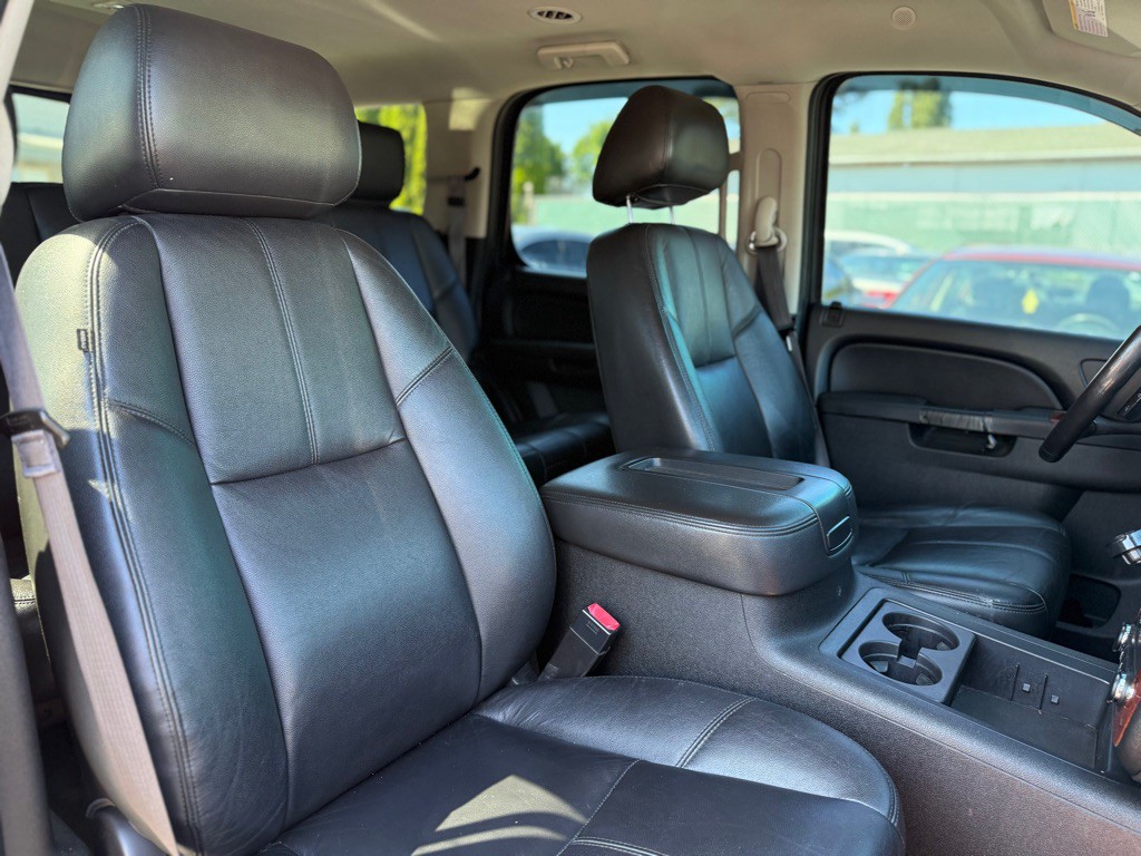 2013 Chevrolet Tahoe Image 16