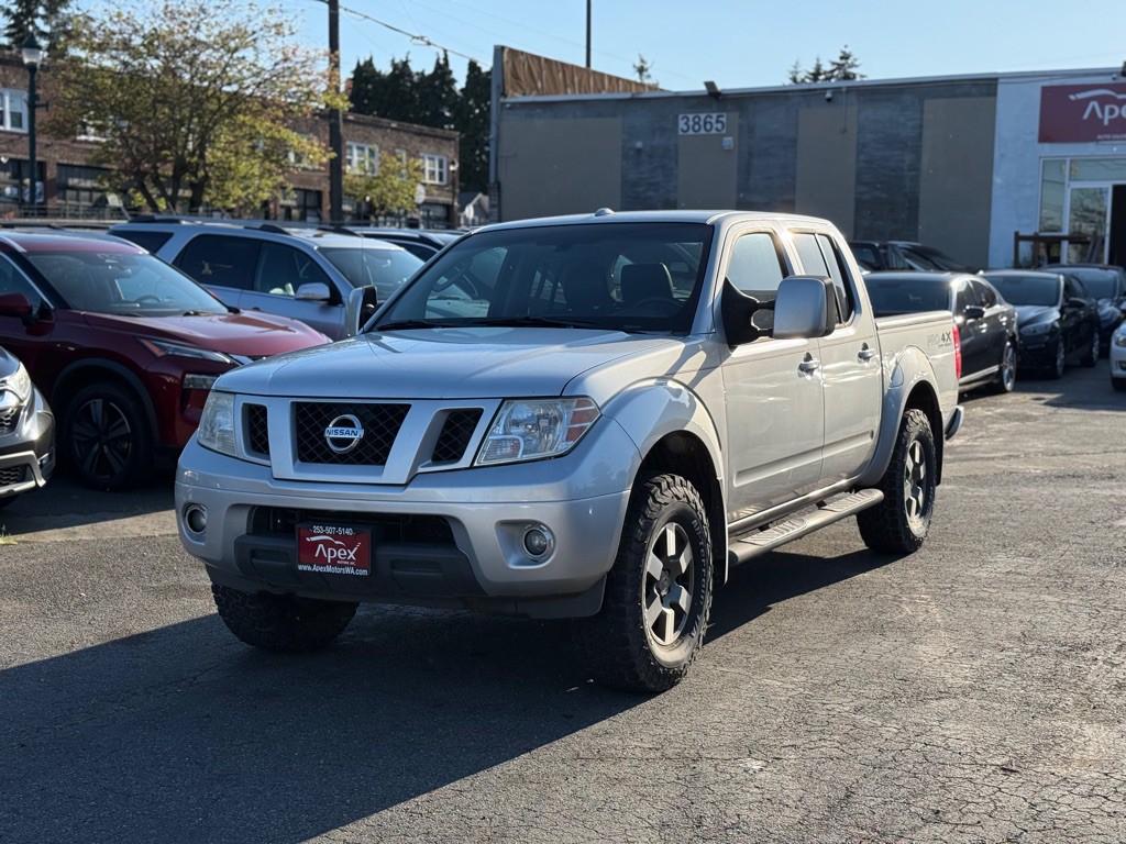 2009 Nissan Frontier Image 1