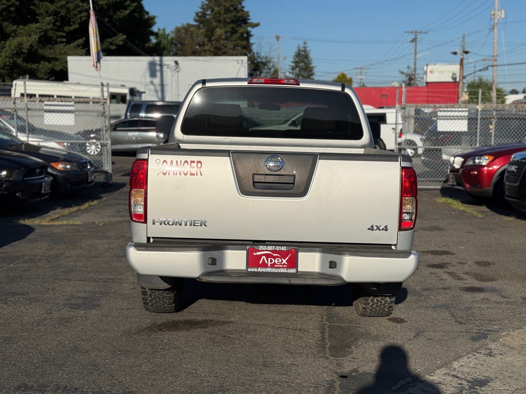 2009 Nissan Frontier Image 6