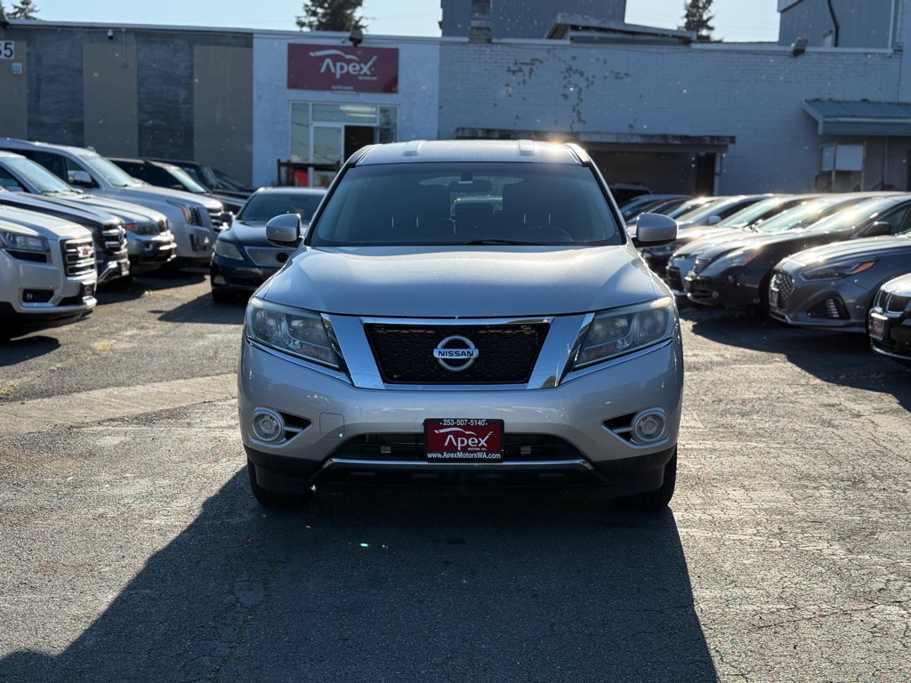 2013 Nissan Pathfinder Image 3