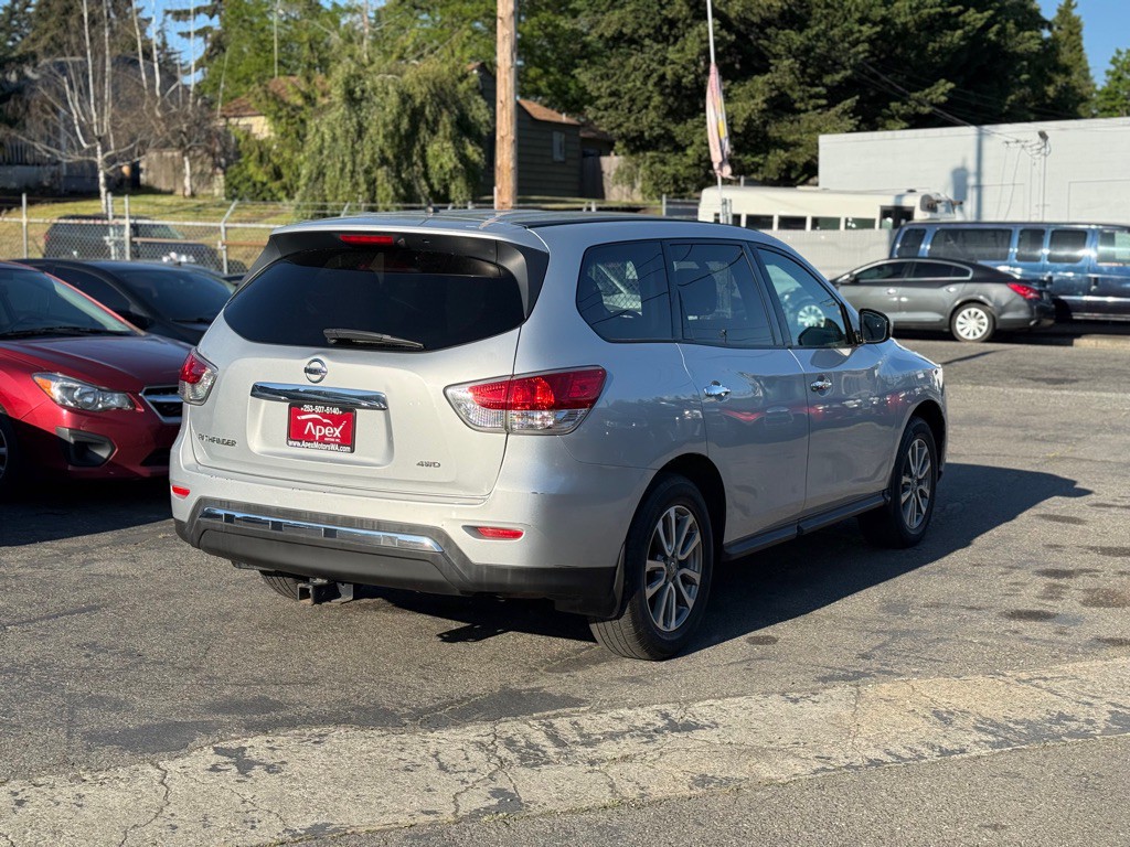 2013 Nissan Pathfinder Image 4