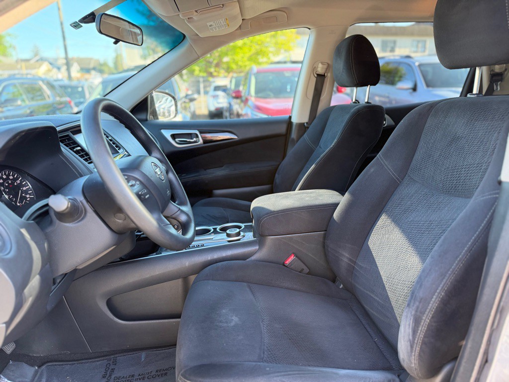 2013 Nissan Pathfinder Image 9