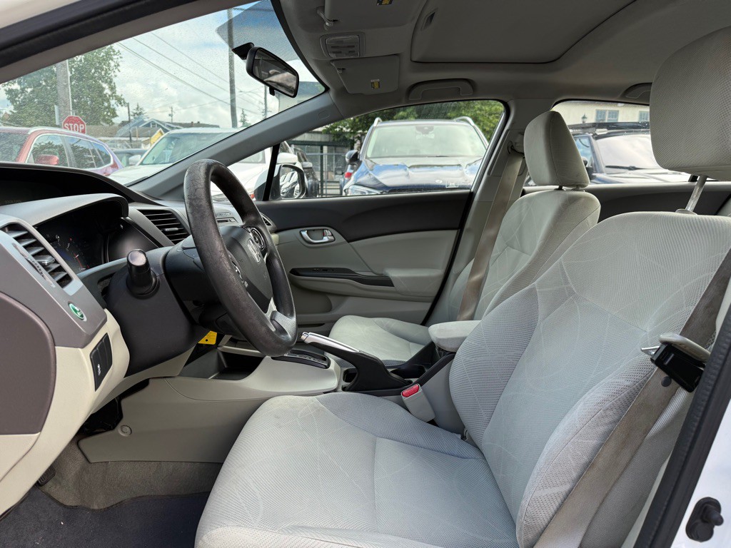 2012 Honda Civic Image 9