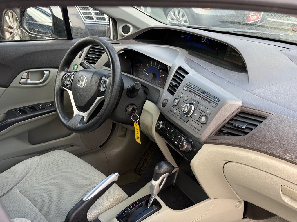 2012 Honda Civic Image 16