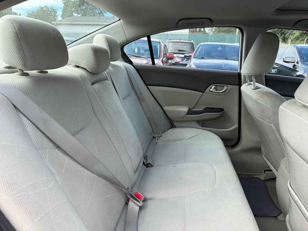 2012 Honda Civic Image 18