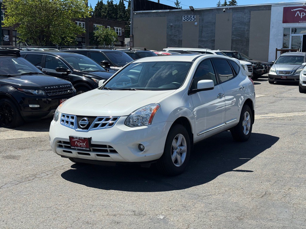 2013 Nissan Rogue Image 1