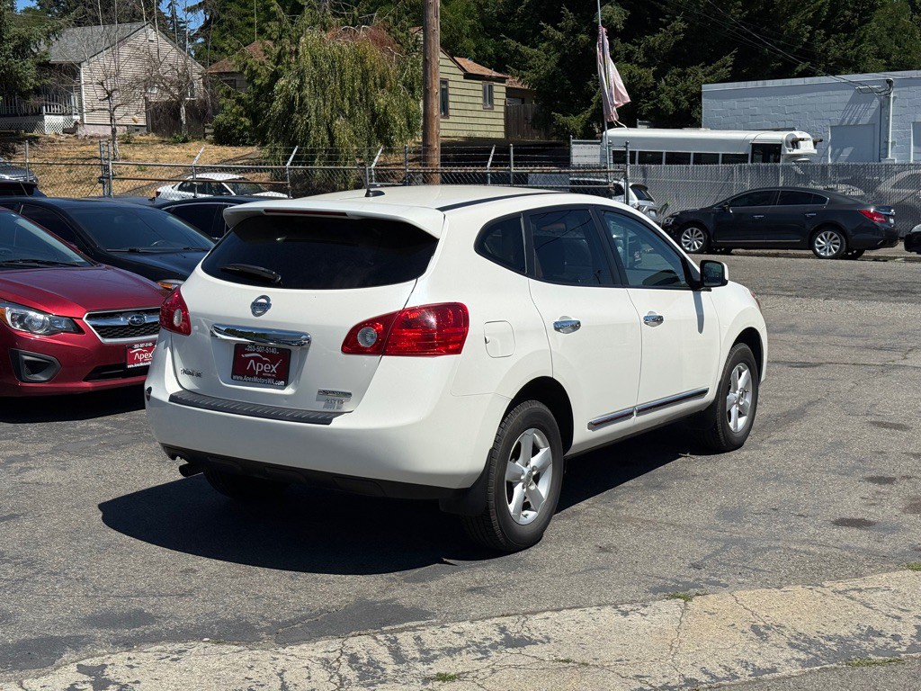 2013 Nissan Rogue Image 4