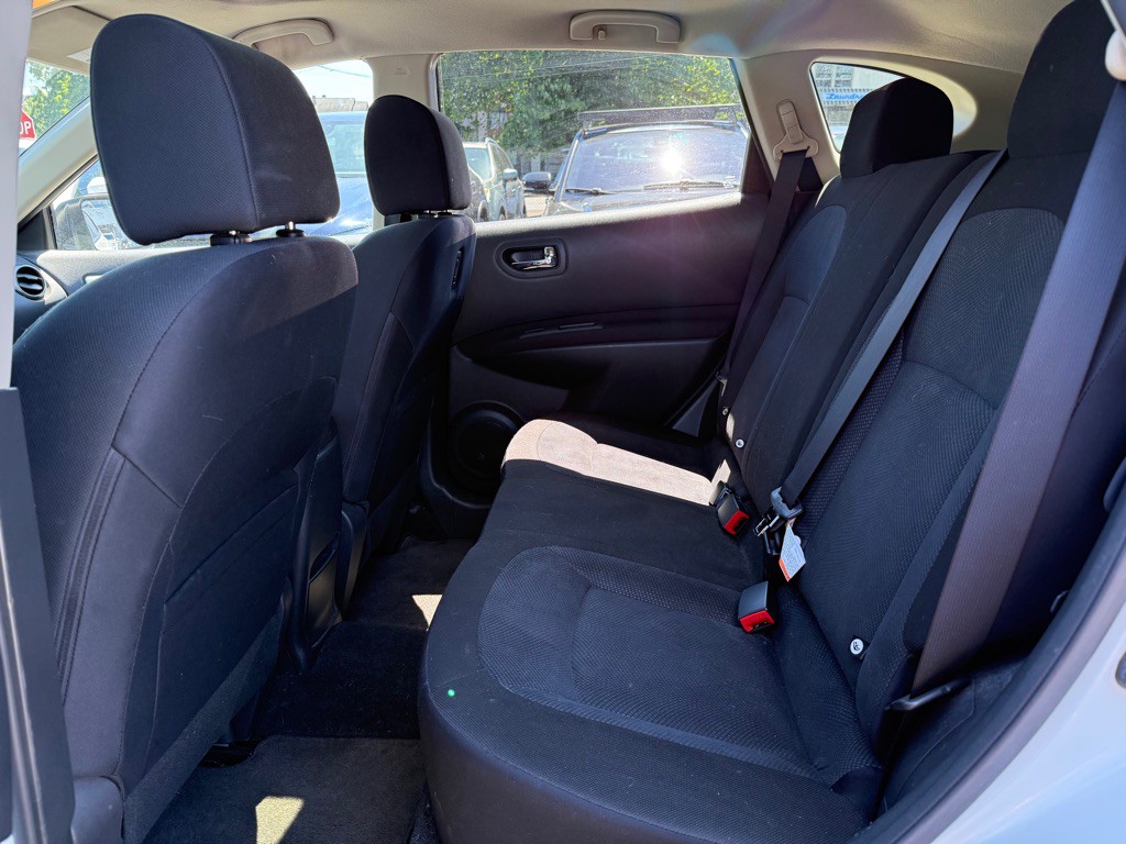 2013 Nissan Rogue Image 12