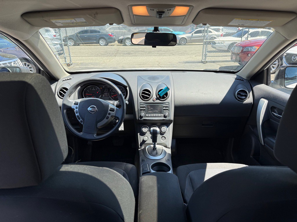 2013 Nissan Rogue Image 13