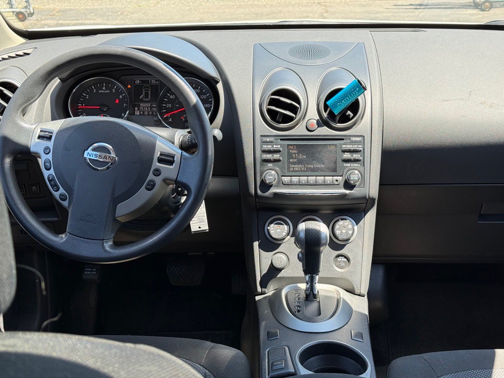 2013 Nissan Rogue Image 14