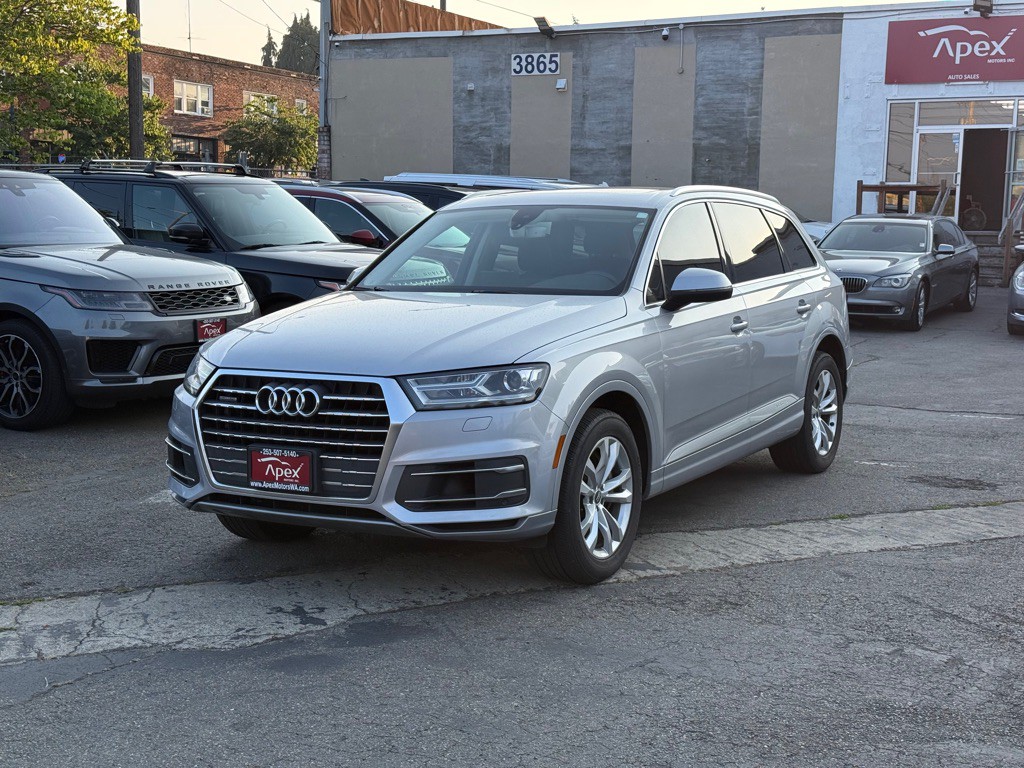2017 Audi Q7 Image 1