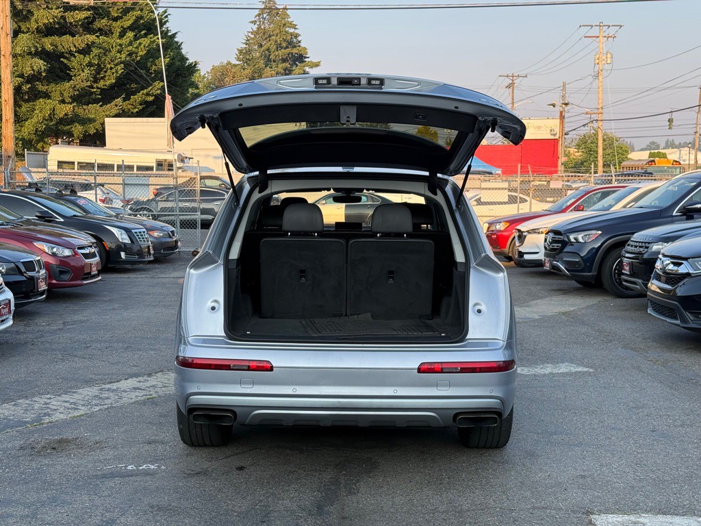 2017 Audi Q7 Image 7