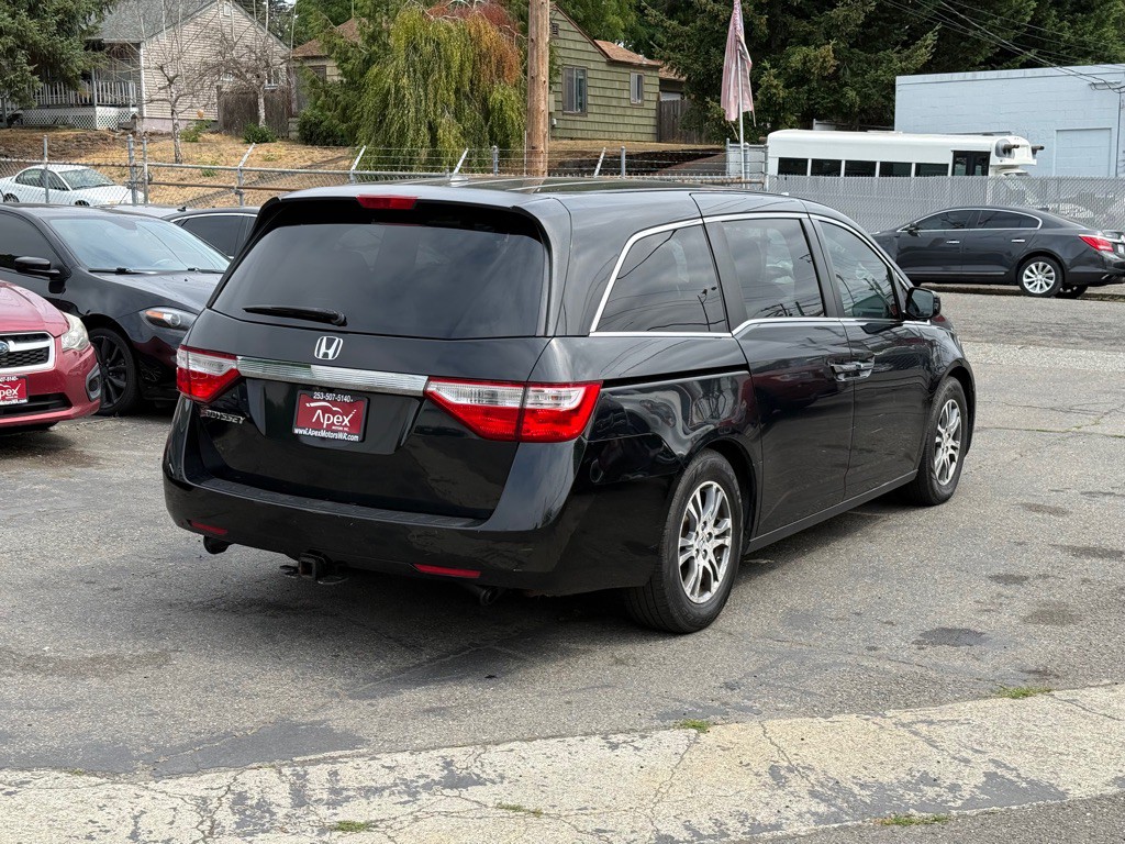 2013 Honda Odyssey Image 4