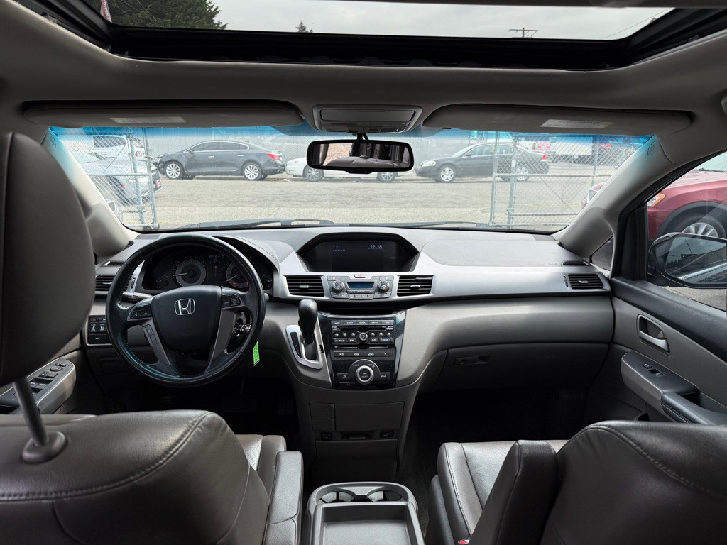 2013 Honda Odyssey Image 14