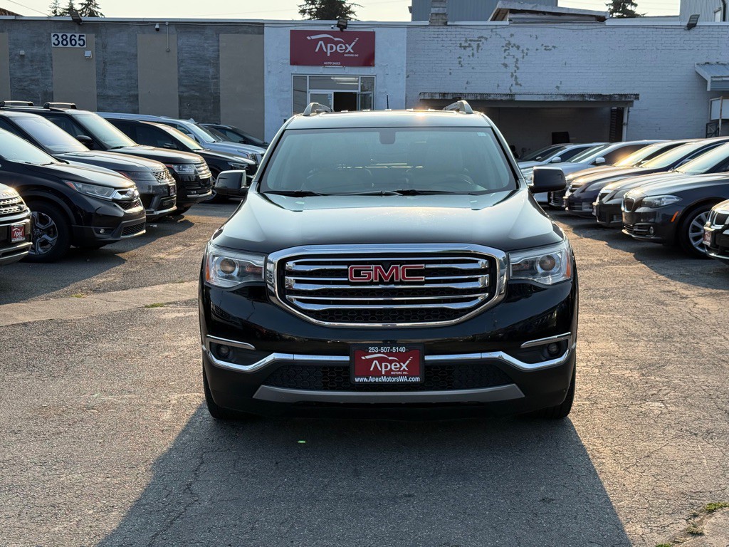 2018 GMC Acadia Image 3