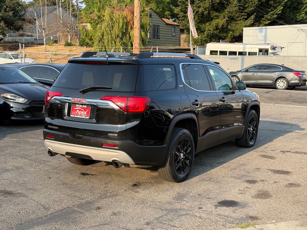 2018 GMC Acadia Image 4