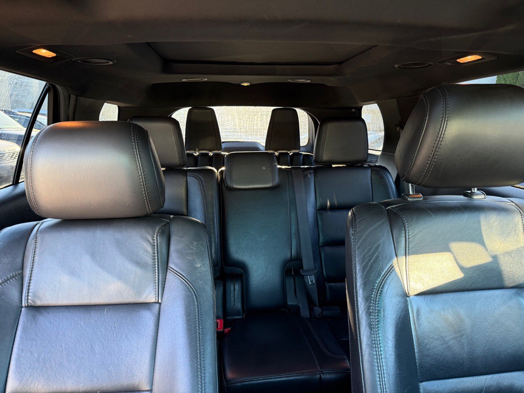 2013 Ford Explorer Image 18