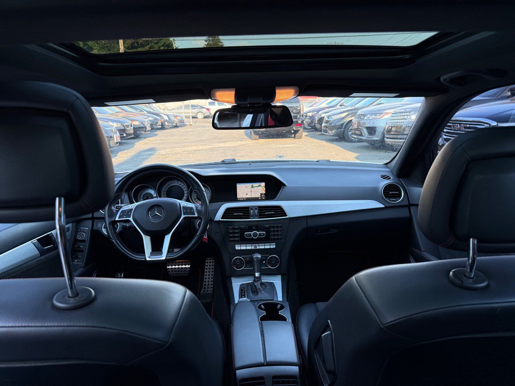 2014 Mercedes-Benz C-Class Image 14
