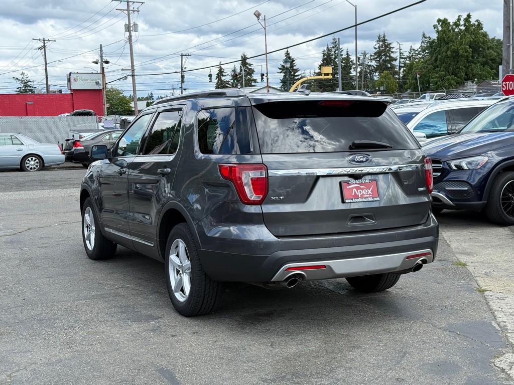 2016 Ford Explorer Image 5