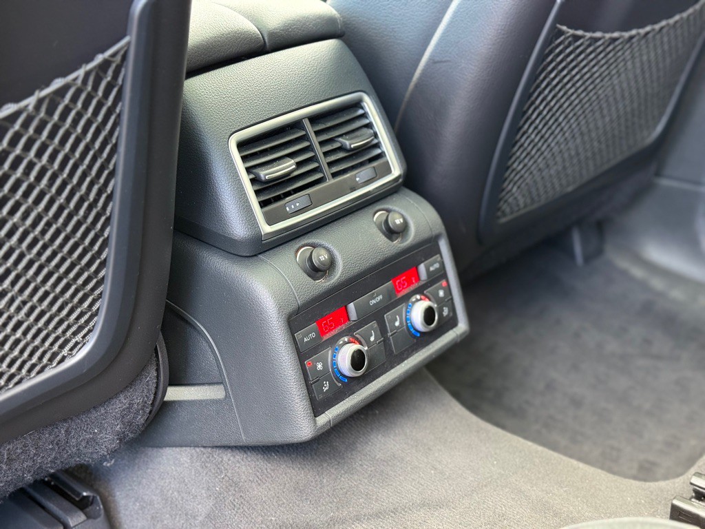 2013 Audi Q7 Image 13