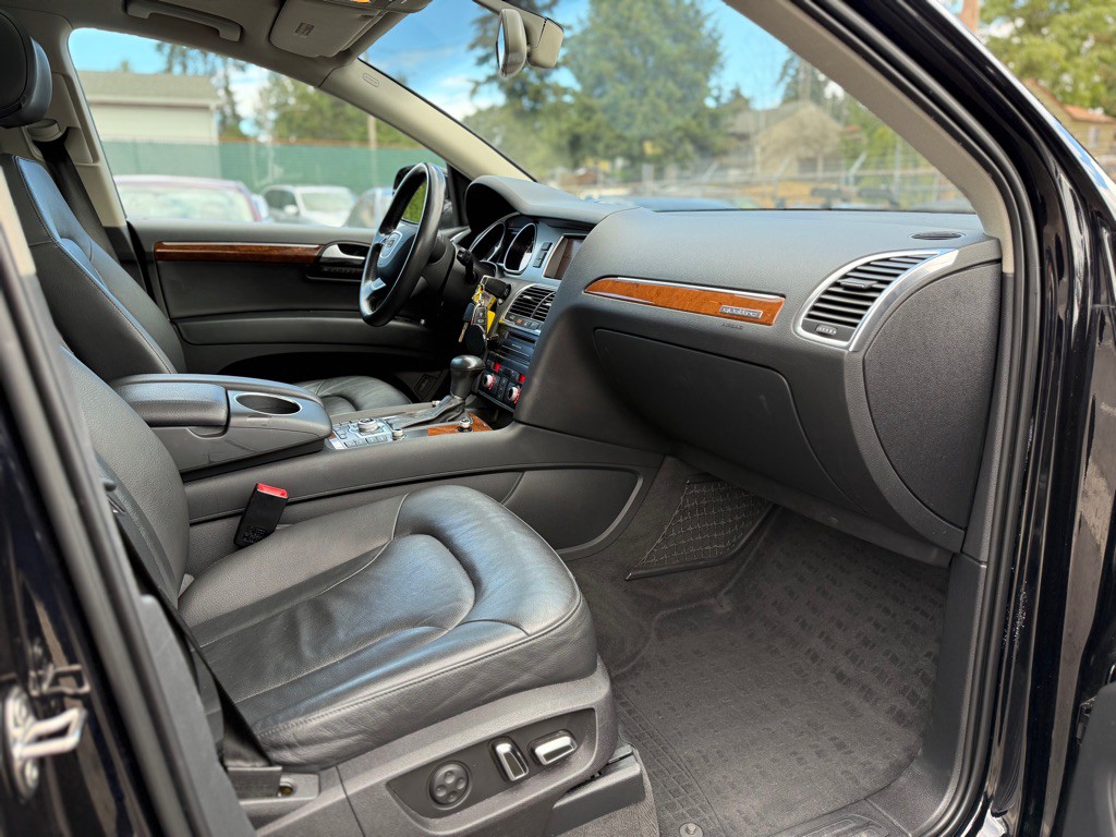 2013 Audi Q7 Image 16