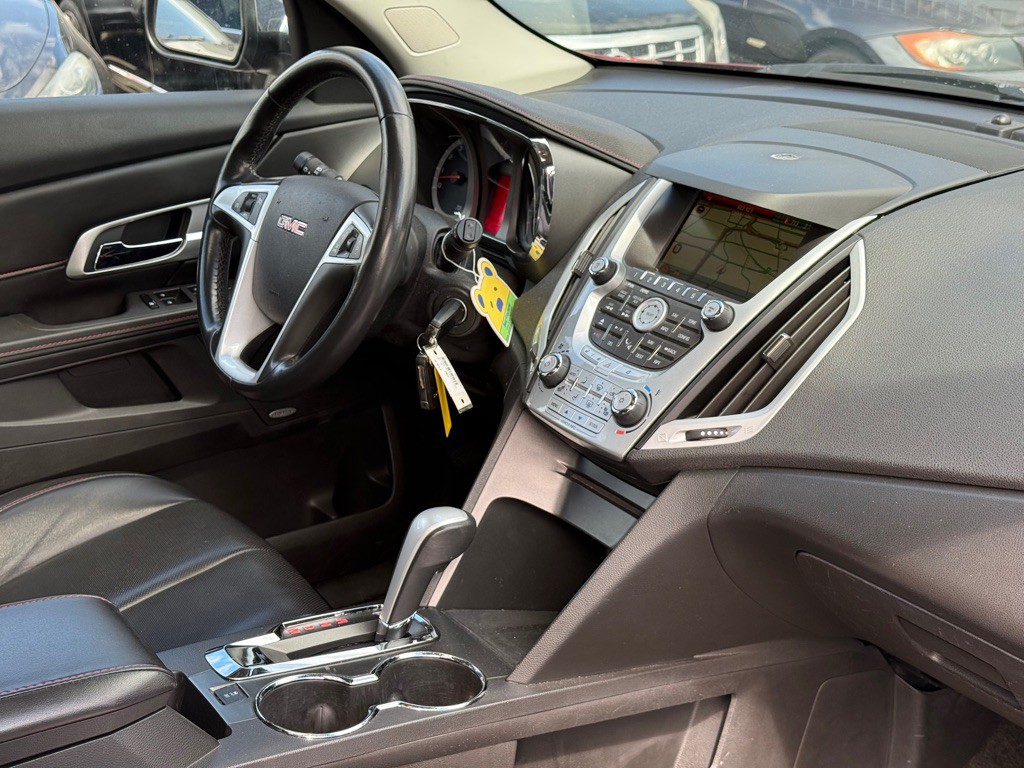 2010 GMC Terrain Image 16