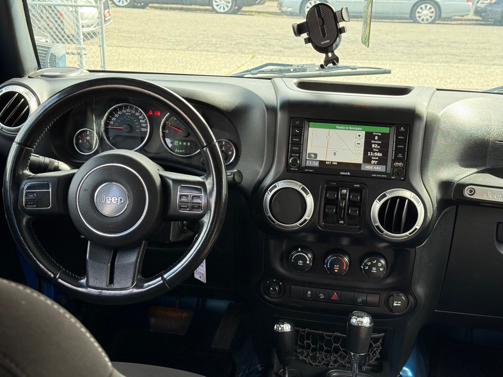 2015 Jeep Wrangler Unlimited Image 13