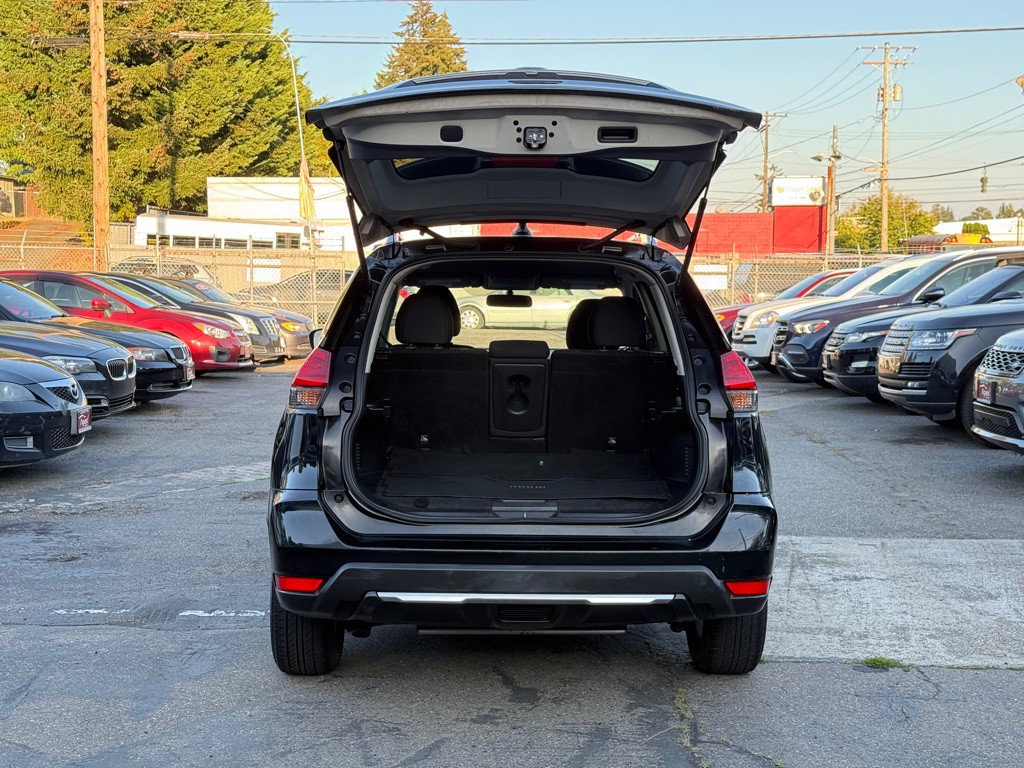2017 Nissan Rogue Image 7