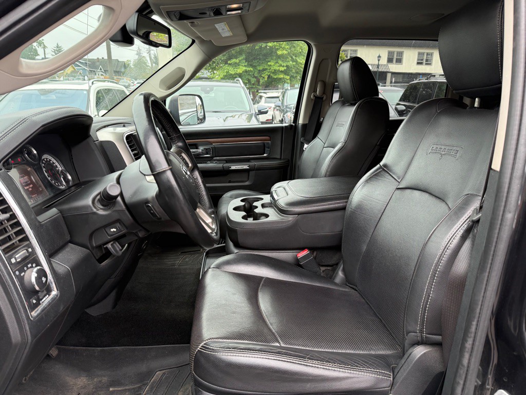 2016 RAM 1500 Image 9