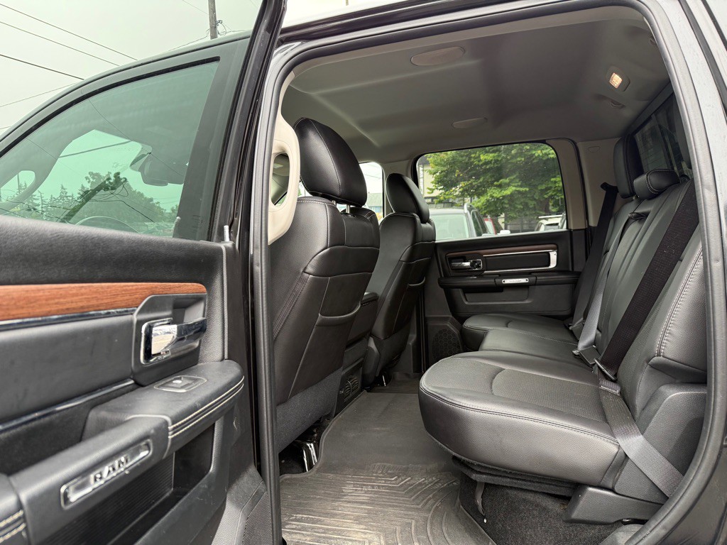 2016 RAM 1500 Image 12