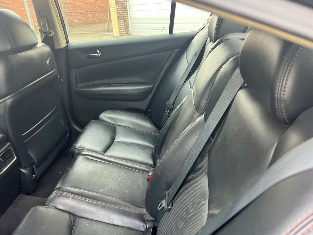 2011 Nissan Maxima Image 19