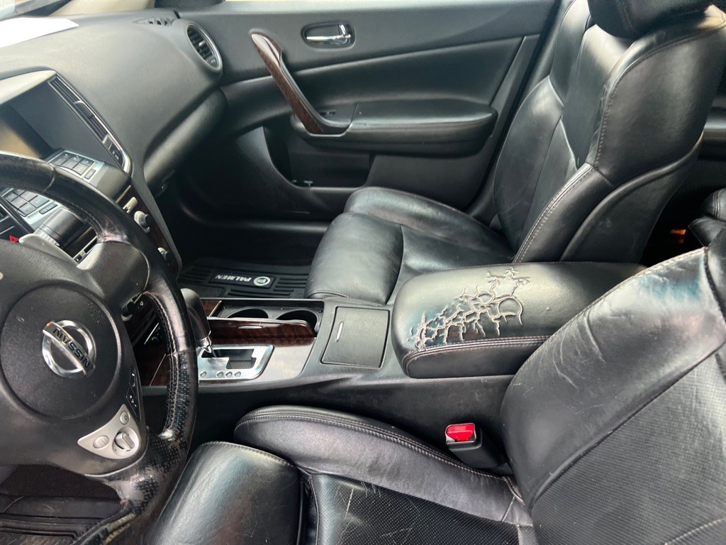 2011 Nissan Maxima Image 20