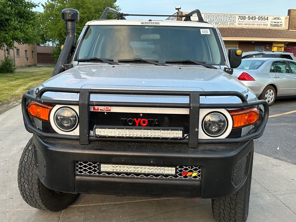 2007 Toyota FJ Cruiser Image 2