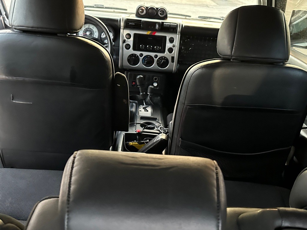 2007 Toyota FJ Cruiser Image 15