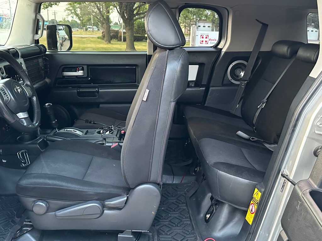 2007 Toyota FJ Cruiser Image 16
