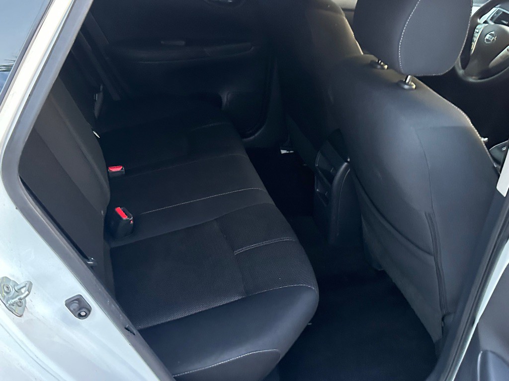 2017 Nissan Sentra Image 8