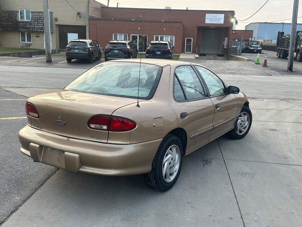 1999 Chevrolet Cavalier Image 7