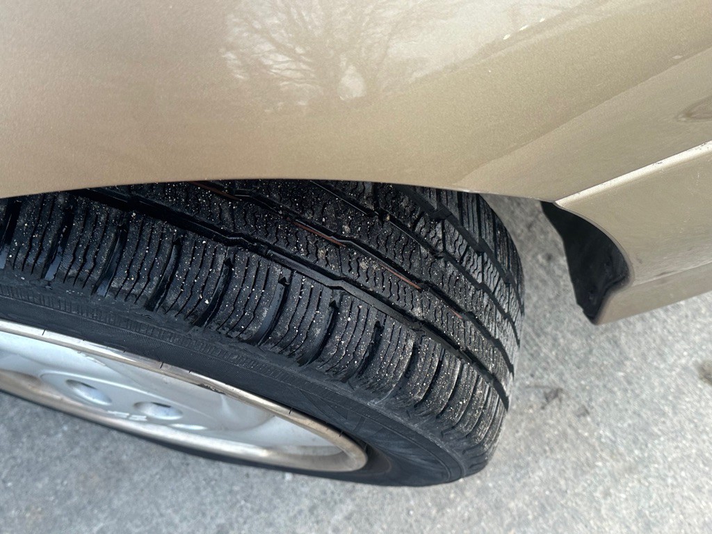 1999 Chevrolet Cavalier Image 8