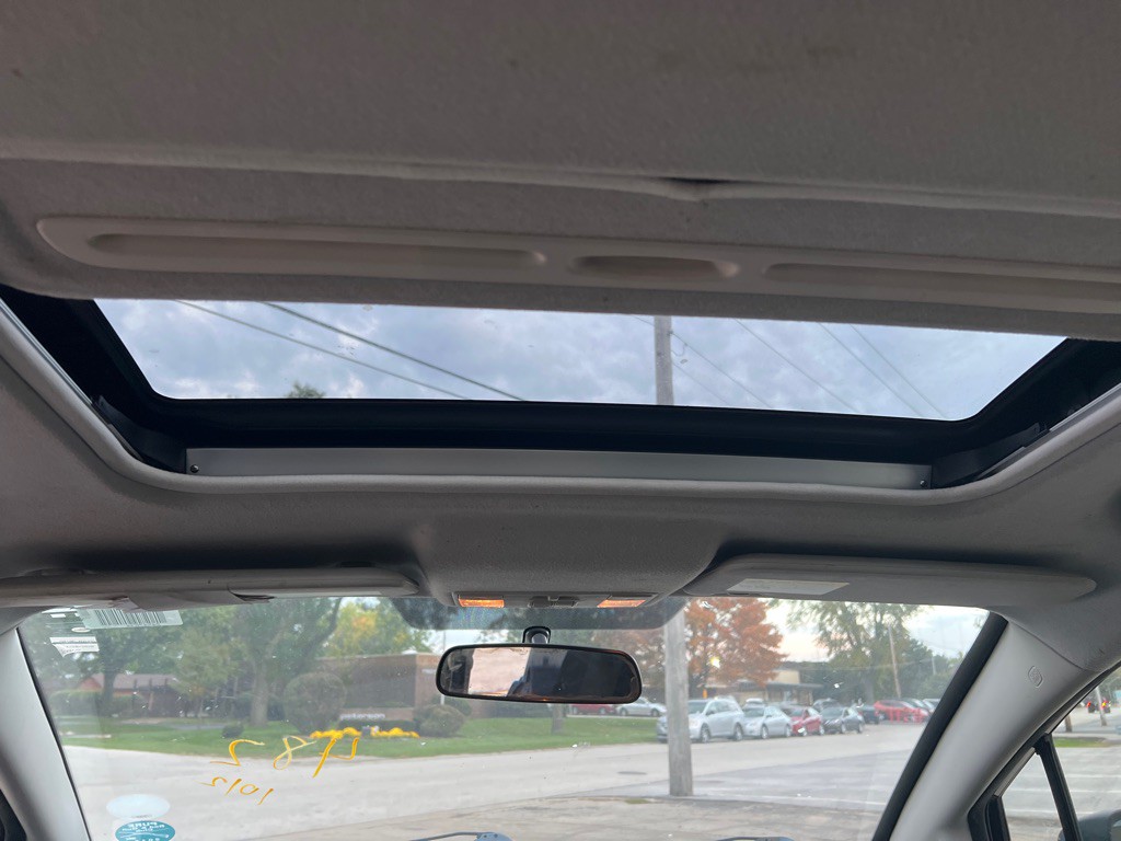 2012 Mazda Mazda5 Image 9