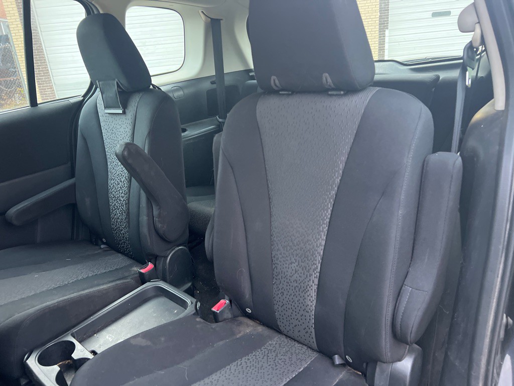 2012 Mazda Mazda5 Image 12