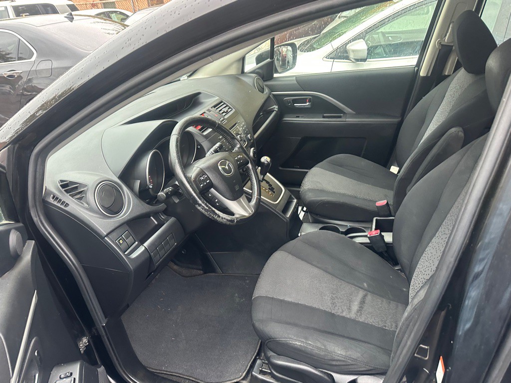 2012 Mazda Mazda5 Image 15