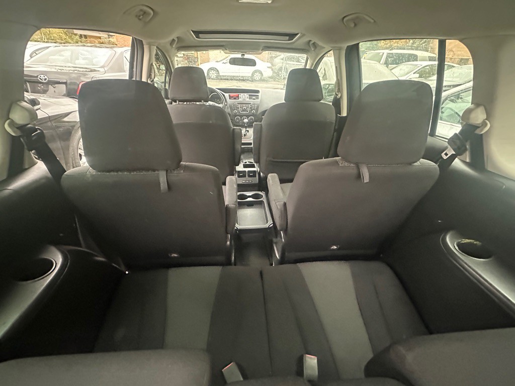 2012 Mazda Mazda5 Image 16
