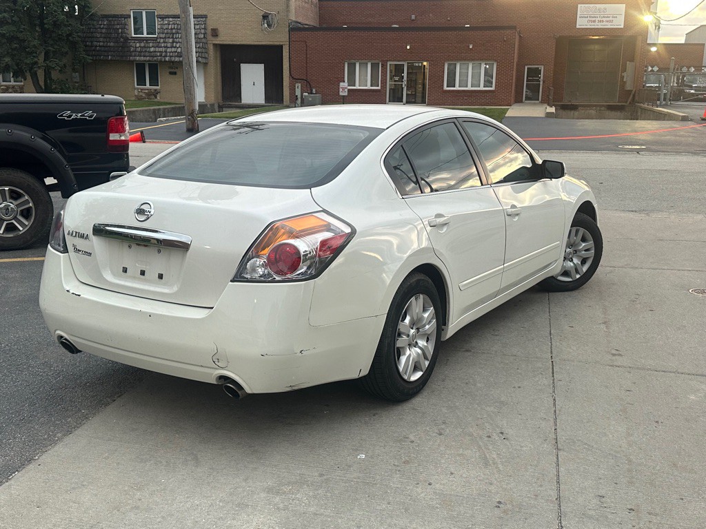 2012 Nissan Altima Image 6