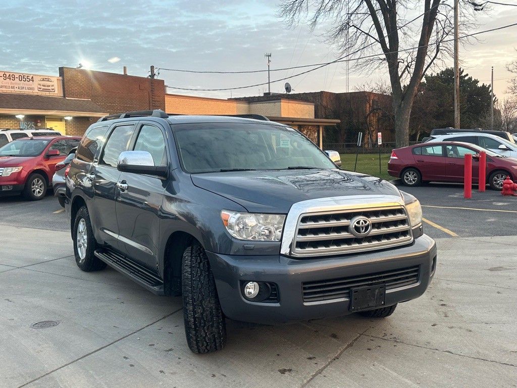 2008 Toyota Sequoia Image 2
