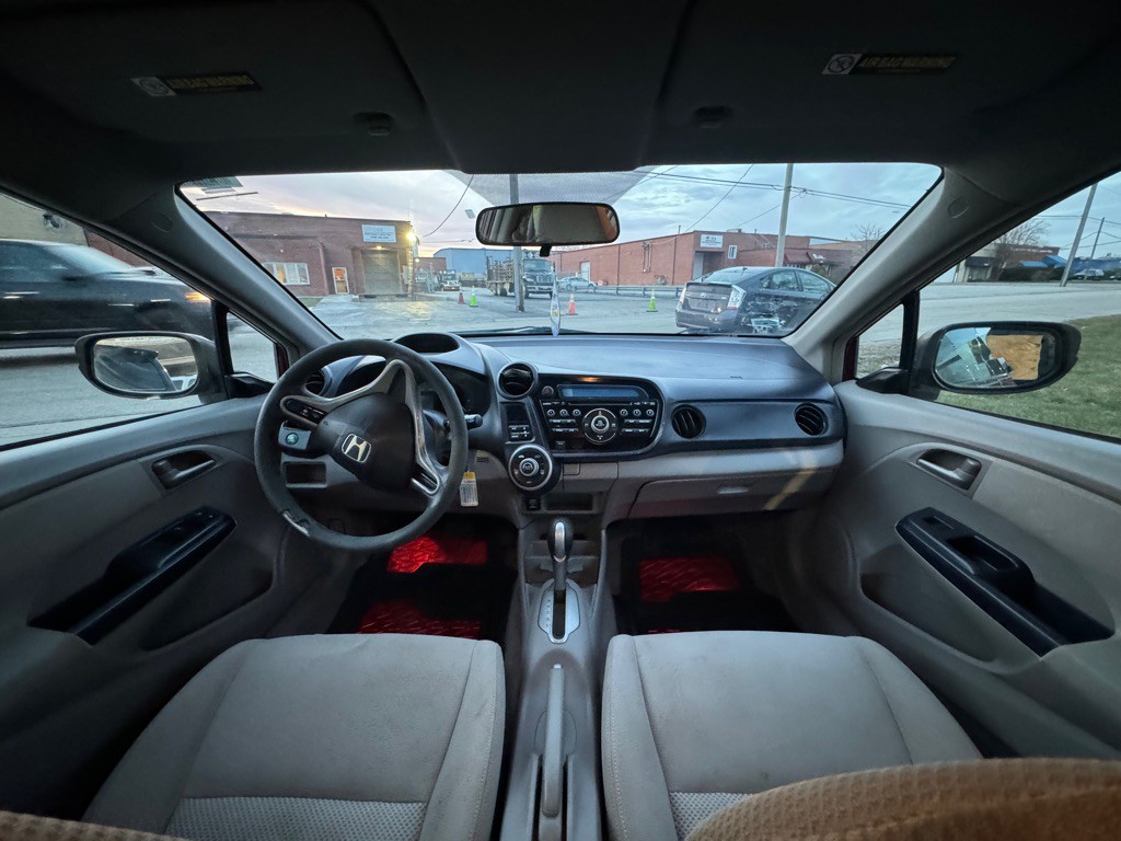 2010 Honda Insight Image 11