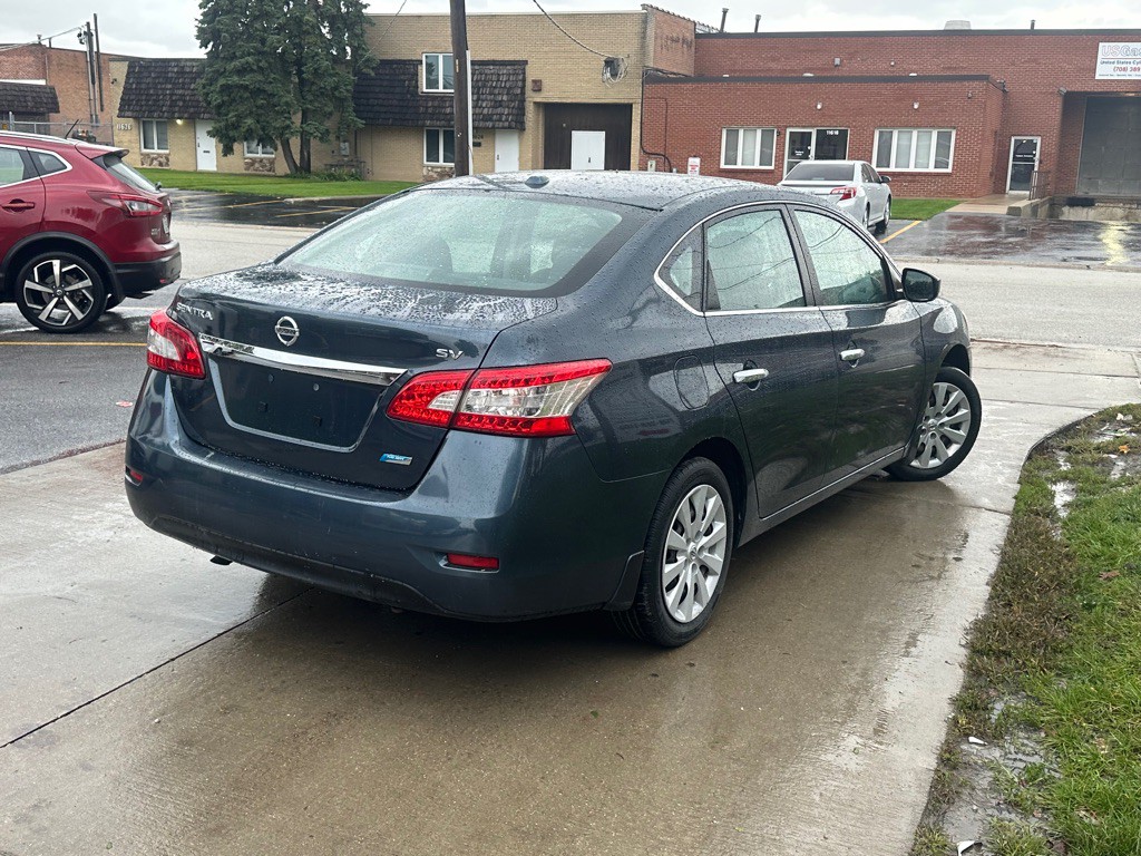 2013 Nissan Sentra Image 3
