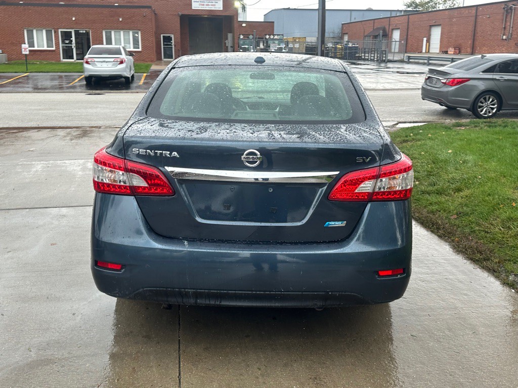 2013 Nissan Sentra Image 5