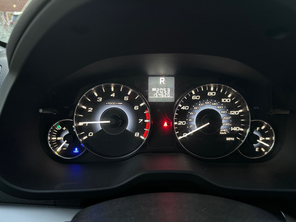 2010 Subaru Outback Image 15